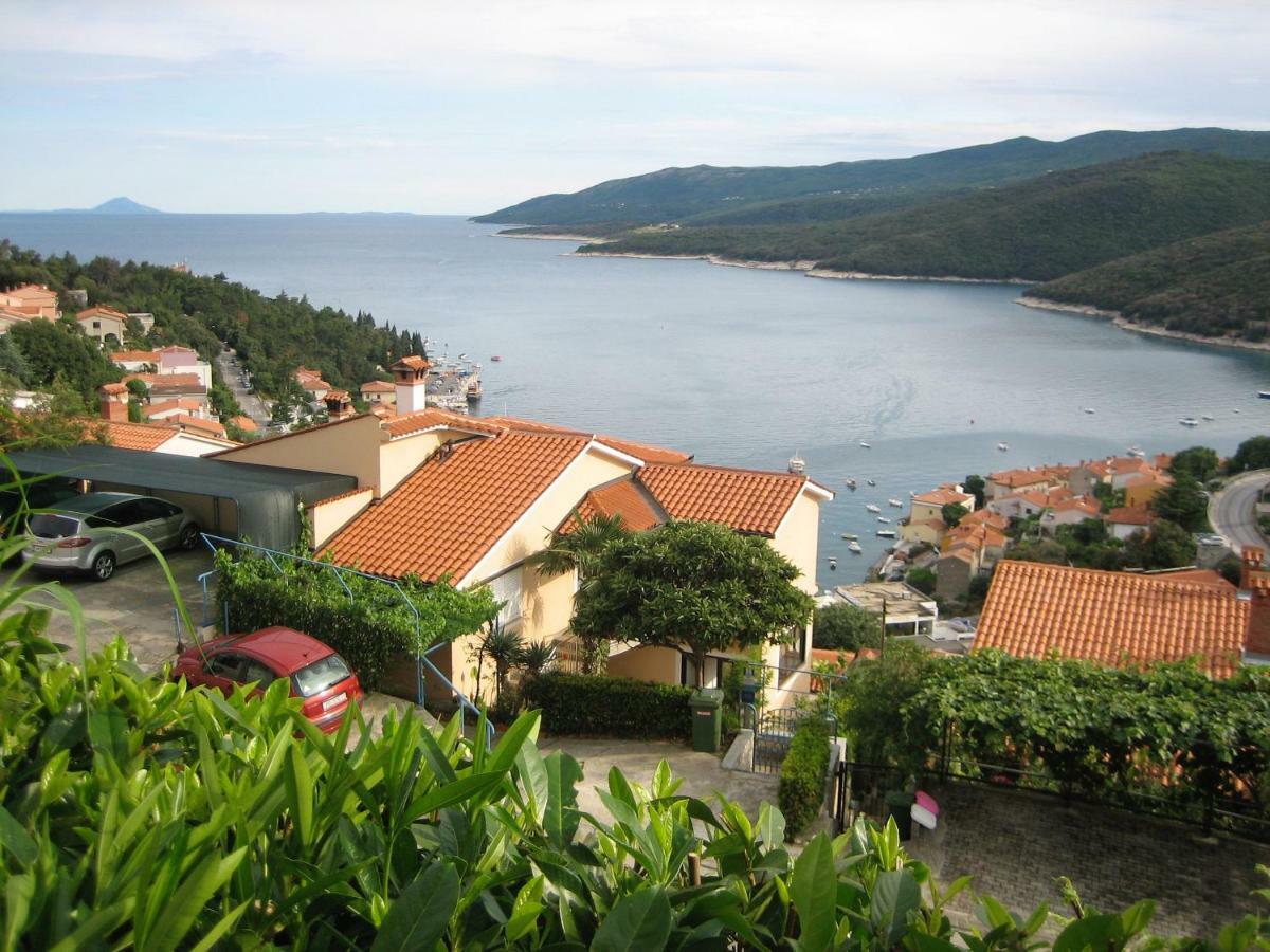 Luxury 1 Bedroom Apartment In Rabac Exterior photo